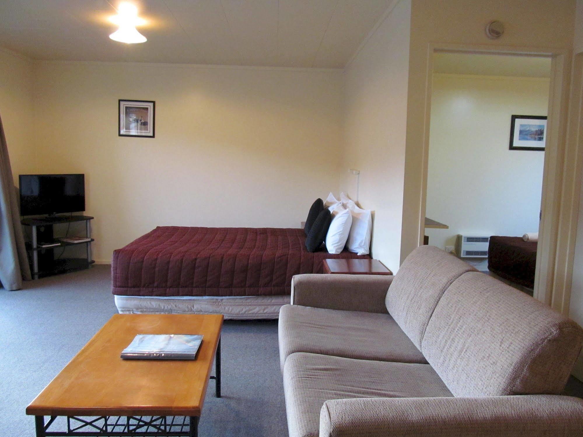 Wanaka Heights Motel Zewnętrze zdjęcie